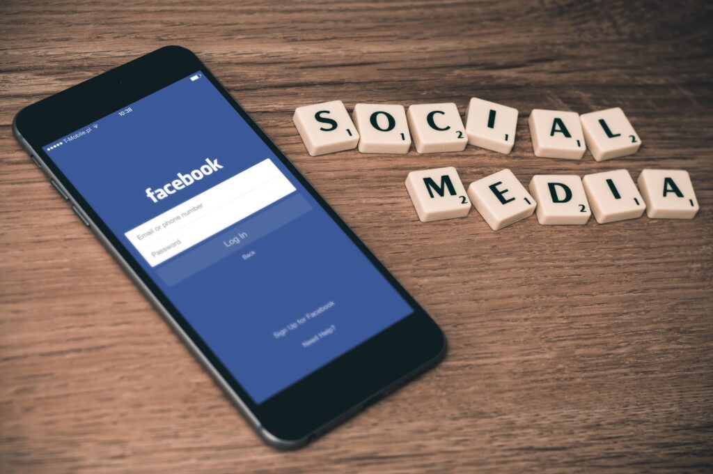 social media business account management